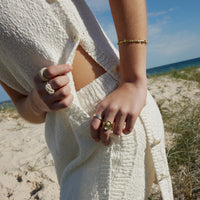 Palas The World Is Your Oyster Ring