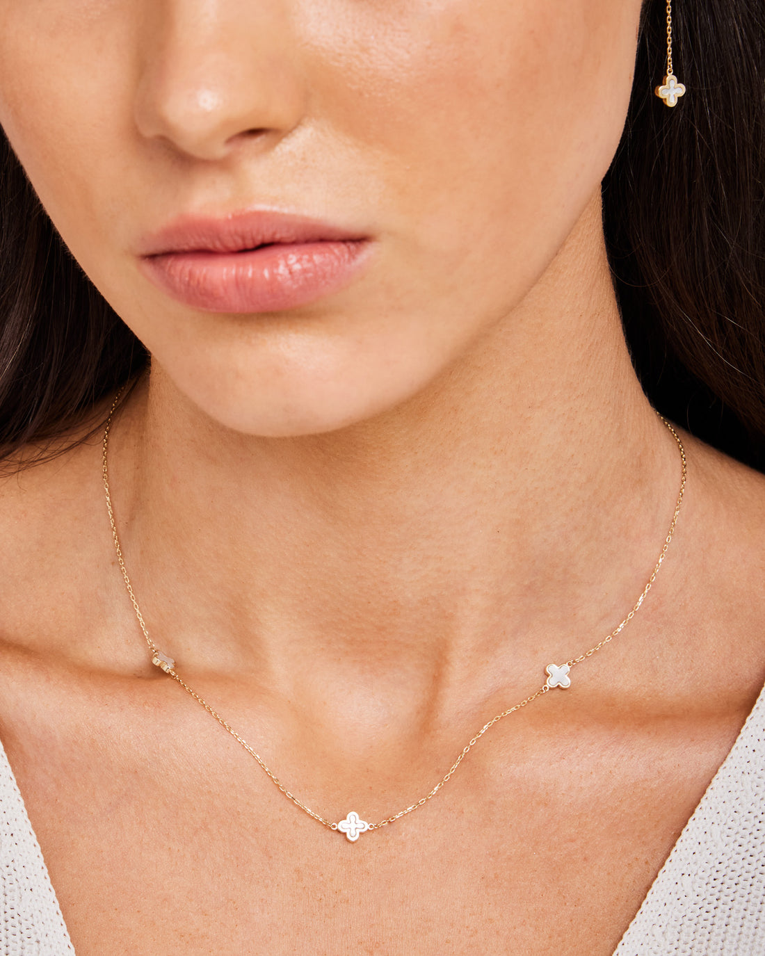 9k Yellow Gold Petal MOP Necklace