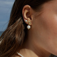 Palas Lunar Pearl Stud Earrings